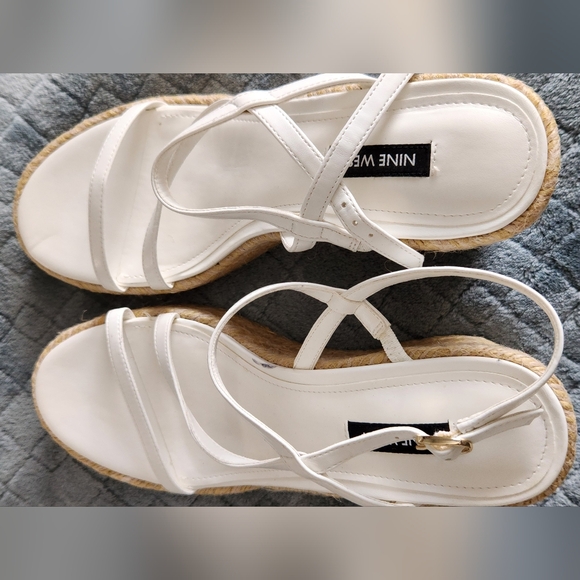 NWT Nine West Women's Jill Wedged Sandals - Picture 2 of 5